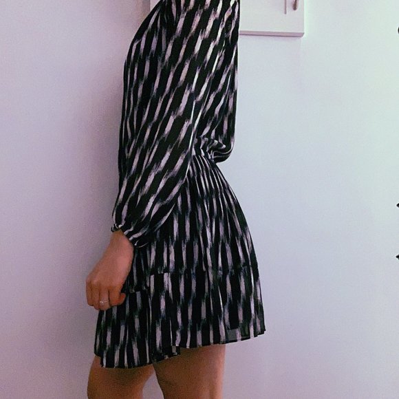 Michael Kors Navy and White Dress - Picture 2 of 5